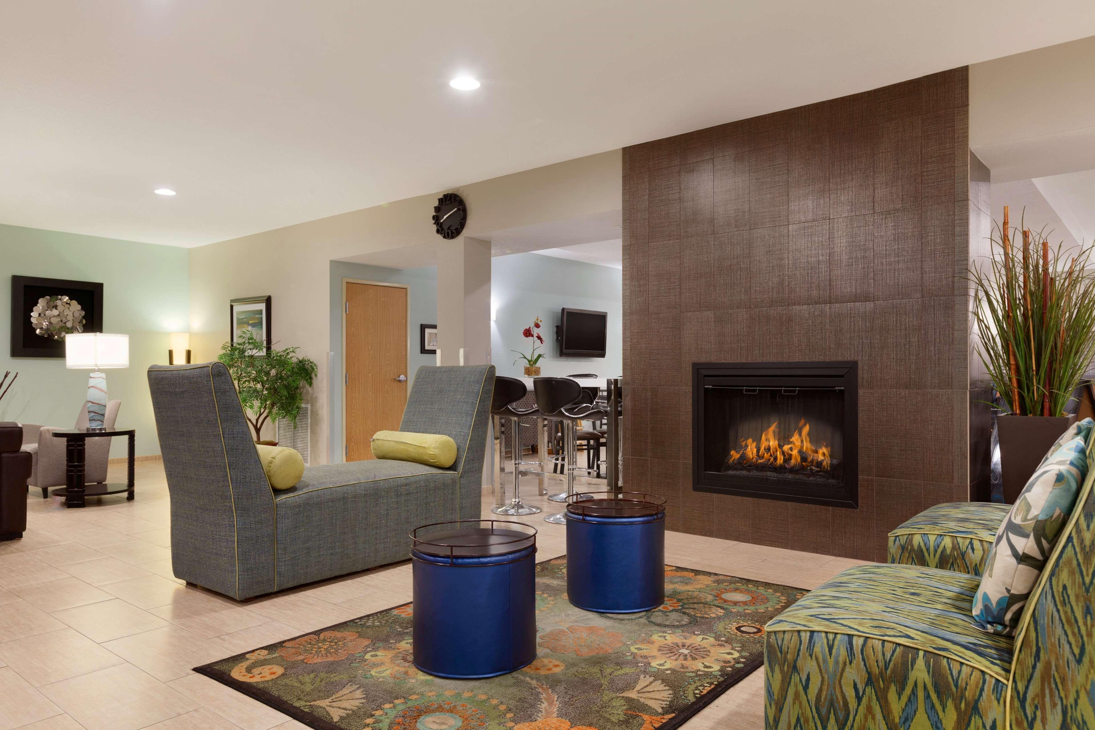 Best Western Plus Peppertree Airport Inn Airway Heights Esterno foto