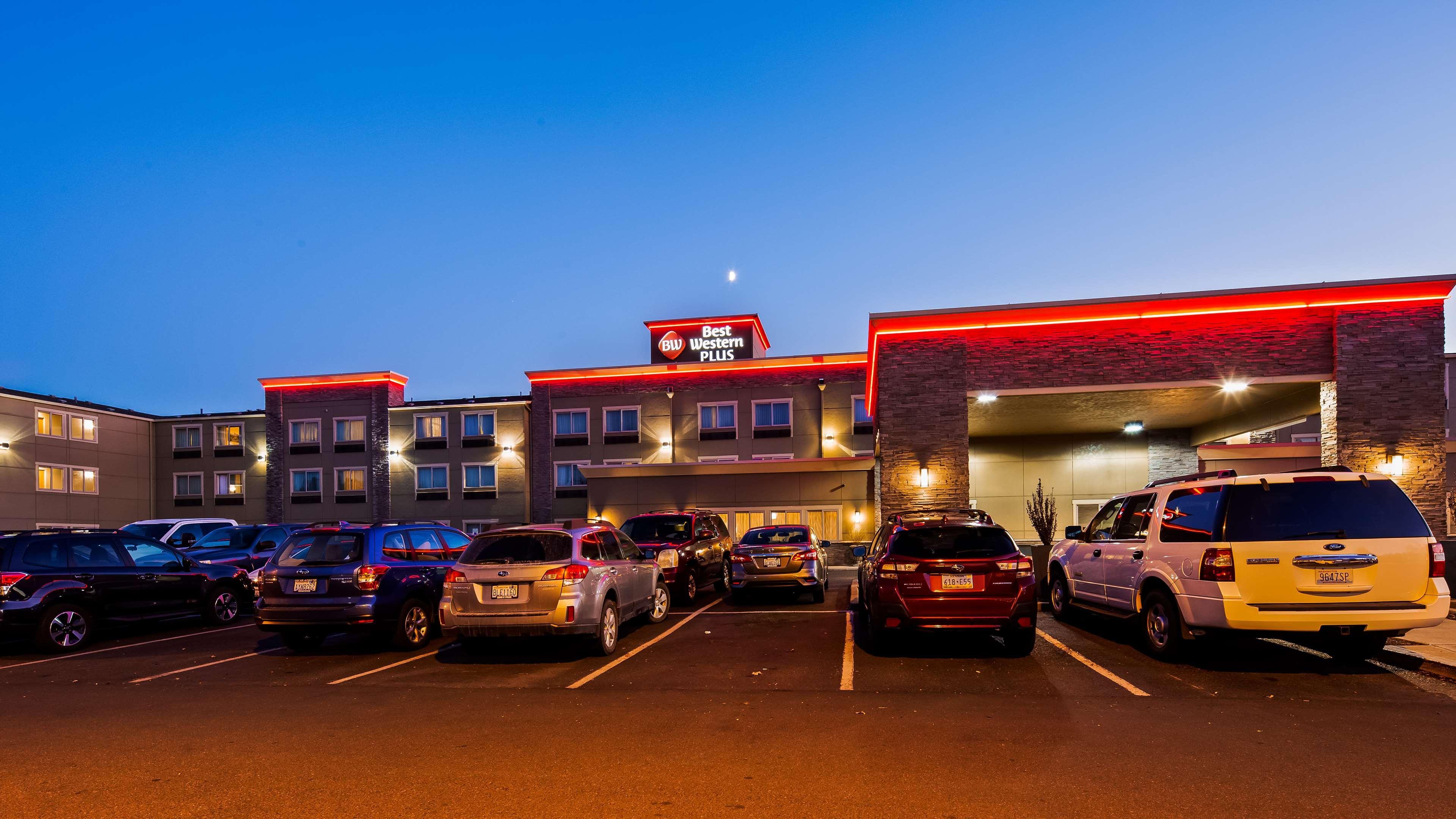 Best Western Plus Peppertree Airport Inn Airway Heights Esterno foto