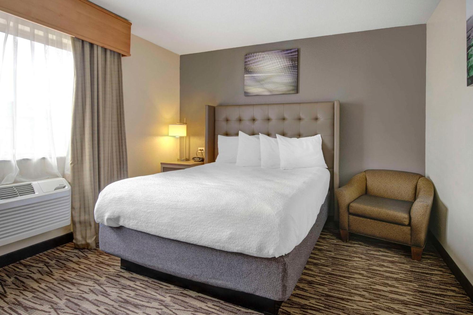 Best Western Plus Peppertree Airport Inn Airway Heights Esterno foto